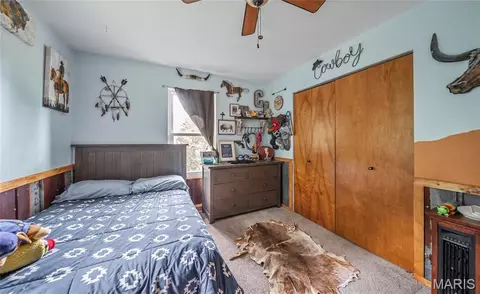 Bedroom - 1275 Roller Rd, Saint Clair, MO 63077 photo 5 of 8