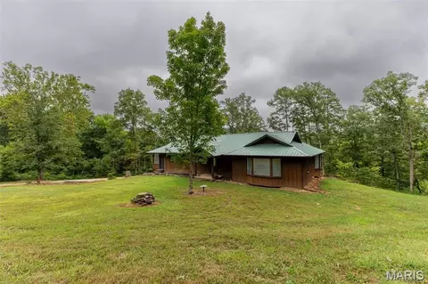 10300 Prescott Rd, Licking, MO 65542