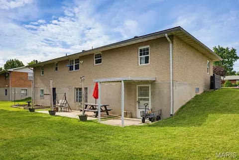 629 Sue Dr, Jackson, MO 63755 photo 7