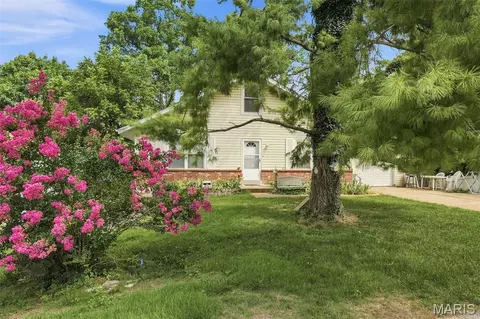 Exterior - 2103 Timber Ln, Barnhart, MO 63012 photo 3 of 12