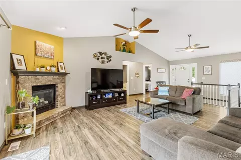 Other - 400 Mockingbird Ln, Waterloo, IL 62298 photo 6 of 10