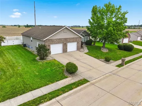 Other - 400 Mockingbird Ln, Waterloo, IL 62298 photo 1 of 10