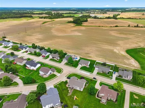 View/Area - 400 Mockingbird Ln, Waterloo, IL 62298 photo 13 of 19