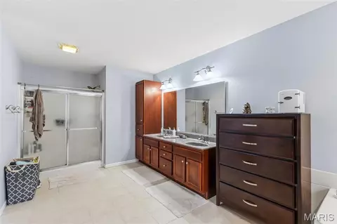 Bath - 400 Mockingbird Ln, Waterloo, IL 62298 photo 6 of 6
