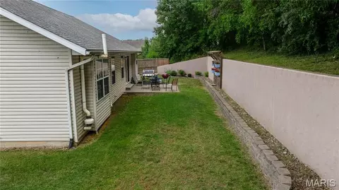 Exterior - 2032 Par Cir, Jackson, MO 63755 photo 2 of 2