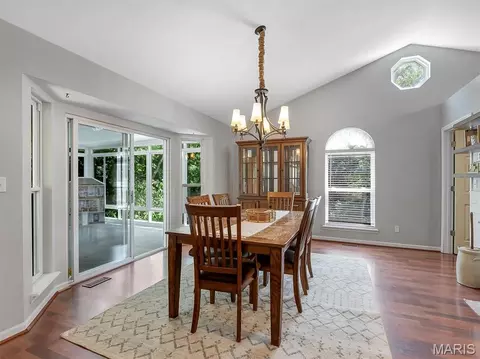Dining - 115 Apache Dr, Pacific, MO 63069 photo 1 of 2