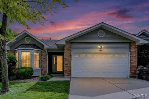 2942 Sylvan Ln, Saint Charles, MO 63301