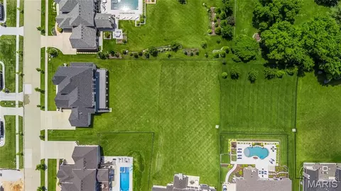 View/Area - 1205 Patchwork Flds, Chesterfield, MO 63005 photo 3 of 4