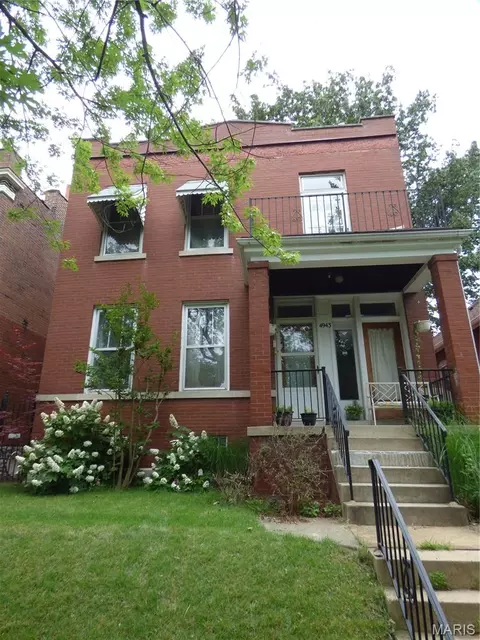 4943 Lansdowne Ave, Saint Louis, MO 63109