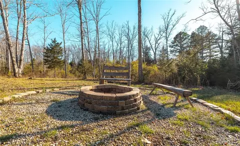 Exterior - 498 Cunningham Rd, Cuba, MO 65453 photo 9 of 9