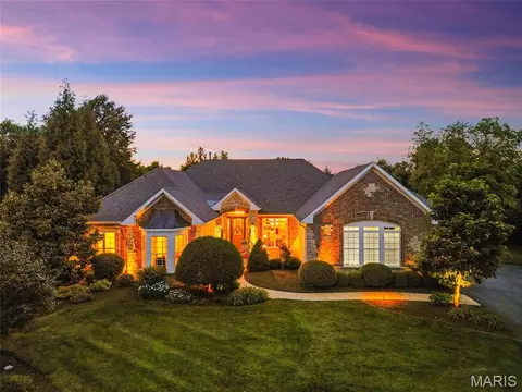 1880 Spring Mill Crk, Saint Charles, MO 63303