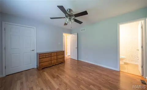 Bedroom - 1643 Sequoya Ih Rd, Cuba, MO 65453 photo 3 of 7