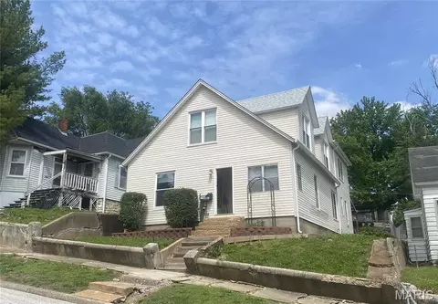 310 Olive St, Hannibal, MO 63401