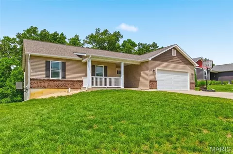 241 Cuivre Valley Dr, Troy, MO 63379