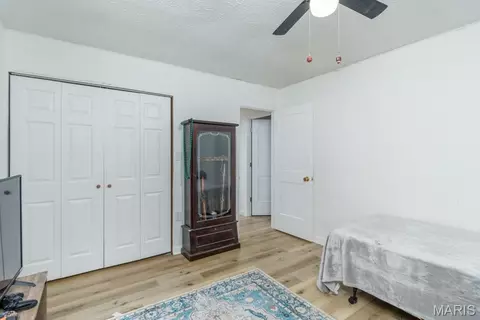 Bedroom - 15895 Hallmark Ln, Saint Robert, MO 65584 photo 8 of 8