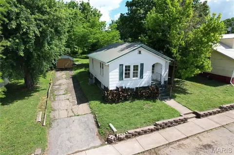 412 Lindell St, Fredericktown, MO 63645