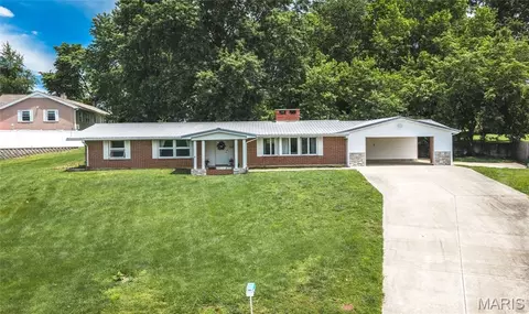 32 Sydney Ct, Rolla, MO 65401