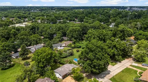 View/Area - 747 Burwick Ter, Manchester, MO 63021 photo 1 of 5