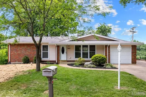 Exterior - 747 Burwick Ter, Manchester, MO 63021 photo 6 of 6