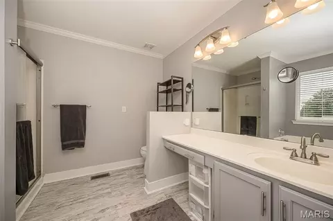 Bath - 16 Tomahawk Ct, O'fallon, MO 63366 photo 2 of 5