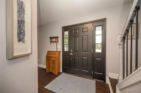 Entry Way - 16 Tomahawk Ct, O'fallon, MO 63366 photo 2 of 5