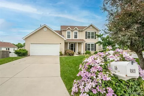 16 Tomahawk Ct, O'fallon, MO 63366