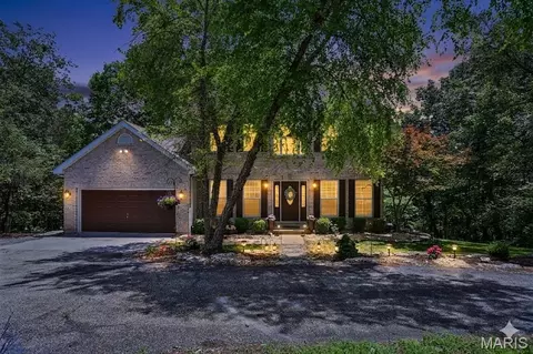 4160 Winwood Cir, Pacific, MO 63069