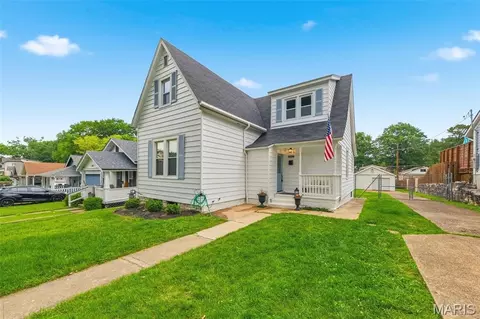 6523 Odell St, Saint Louis, MO 63139