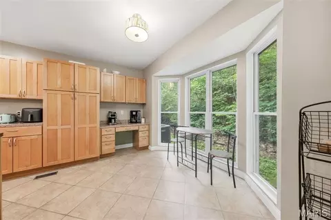 Kitchen - 609 Hoene Ridge Estates Dr, Eureka, MO 63025 photo 1 of 7