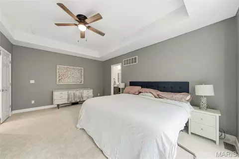 Bedroom - 609 Hoene Ridge Estates Dr, Eureka, MO 63025 photo 2 of 6