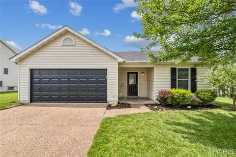 5017 Joshua Dr, Wentzville, MO 63385