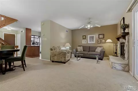 Living - 700 Windy Ridge Dr, Ballwin, MO 63021 photo 1 of 2