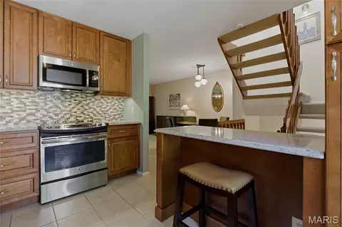 Kitchen - 700 Windy Ridge Dr, Ballwin, MO 63021 photo 1 of 3