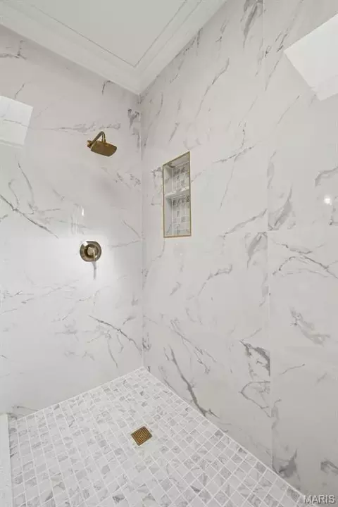 Bath - 116 Timber Meadows Dr, O'fallon, MO 63368 photo 6 of 7