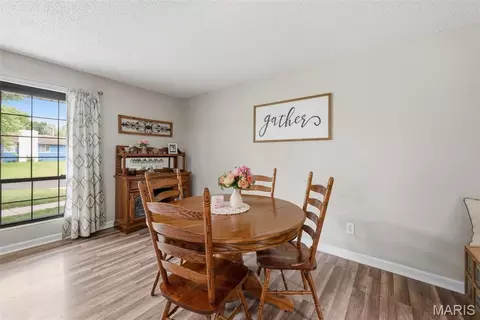 Dining - 802 Love Dr, O'fallon, MO 63366 photo 1 of 2