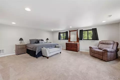 Bedroom - 802 Love Dr, O'fallon, MO 63366 photo 3 of 3
