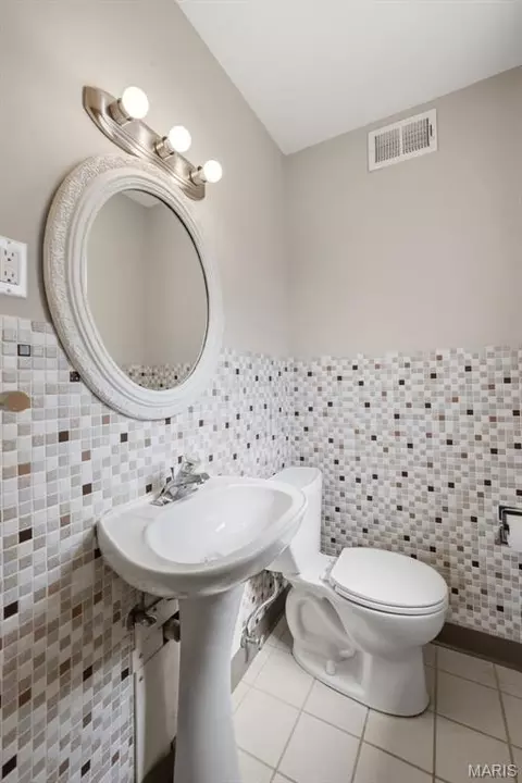 Bath - 802 Love Dr, O'fallon, MO 63366 photo 1 of 3