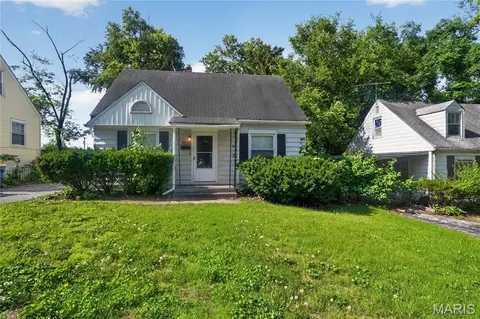 7220 Teal Ave, Saint Louis, MO 63133