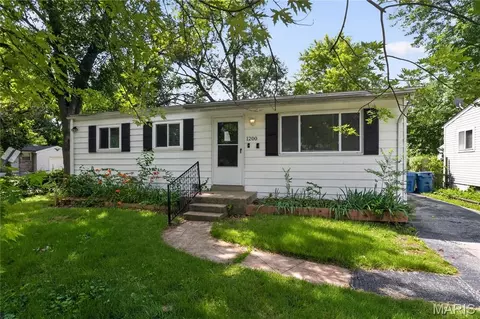 1200 Congress Ave, Saint Louis, MO 63138