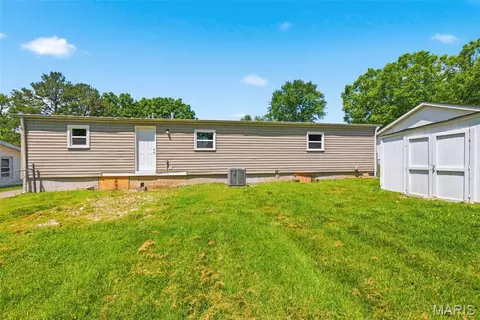Exterior - 156 Hogan Ave, Pacific, MO 63069 photo 13 of 13