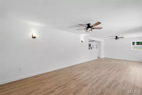 Living - 156 Hogan Ave, Pacific, MO 63069 photo 1 of 8