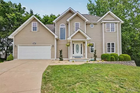230 Wellsmont Ct, Saint Charles, MO 63304