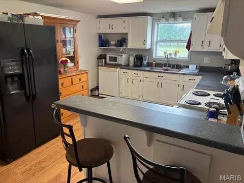 Kitchen - 55 State Highway Dd, Vanduser, MO 63784 photo 1 of 2