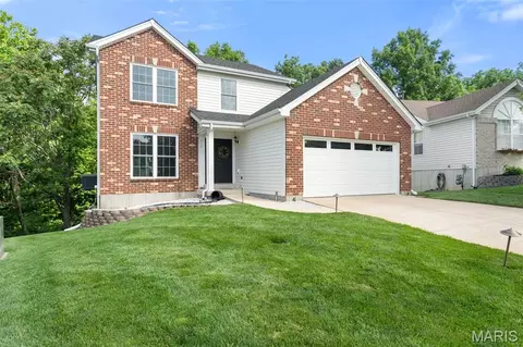 312 Crescent Ave, Valley Park, MO 63088