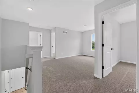 Entry Way - 507 Mountain Dr, Wright City, MO 63390 photo 2 of 2