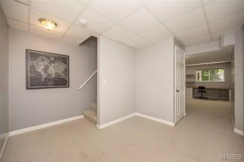 Entry Way - 831 Legends View Dr, Eureka, MO 63025 photo 5 of 5