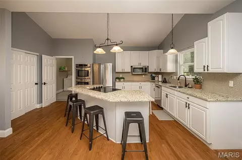 Kitchen - 831 Legends View Dr, Eureka, MO 63025 photo 1 of 3