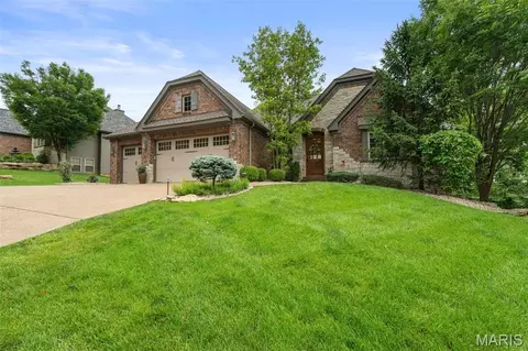 4252 Napa View Ln, Saint Charles, MO 63304
