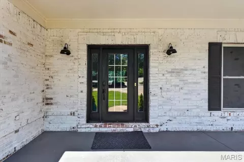 Exterior - 215 Cobblefield Ct, Wildwood, MO 63011 photo 2 of 8
