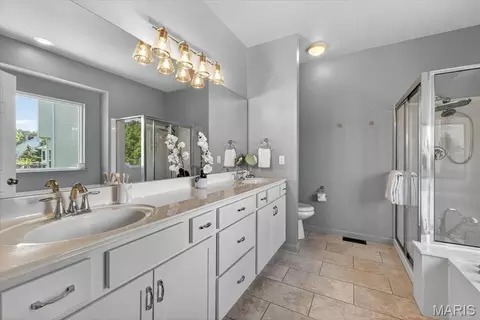 Bath - 215 Cobblefield Ct, Wildwood, MO 63011 photo 1 of 5